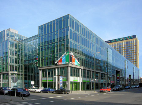 Die Axel-Springer-Passage, ein beeindruckendes Glashaus