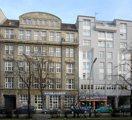 Lindenstraße 26. Zu Beginn des 20. Jahrhunderts saß hier die Deutsche Druck- und Verlags GmbH