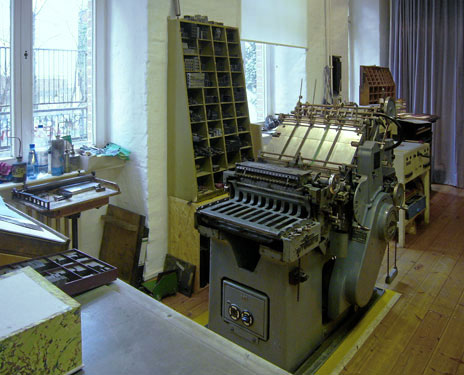 Offset-Druckmaschine